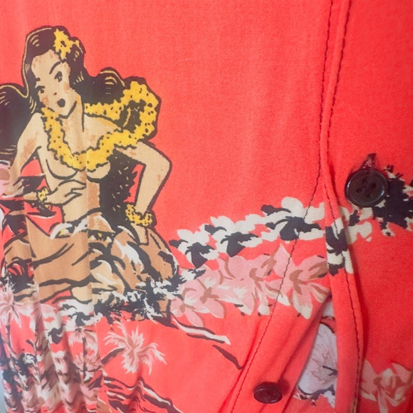 Guess Beach shirt ! Like new - Picture 4 of 5